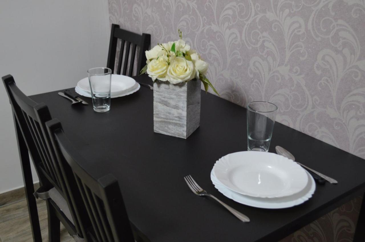 Bettina Vendeghaz Apartment Kiskoros Luaran gambar