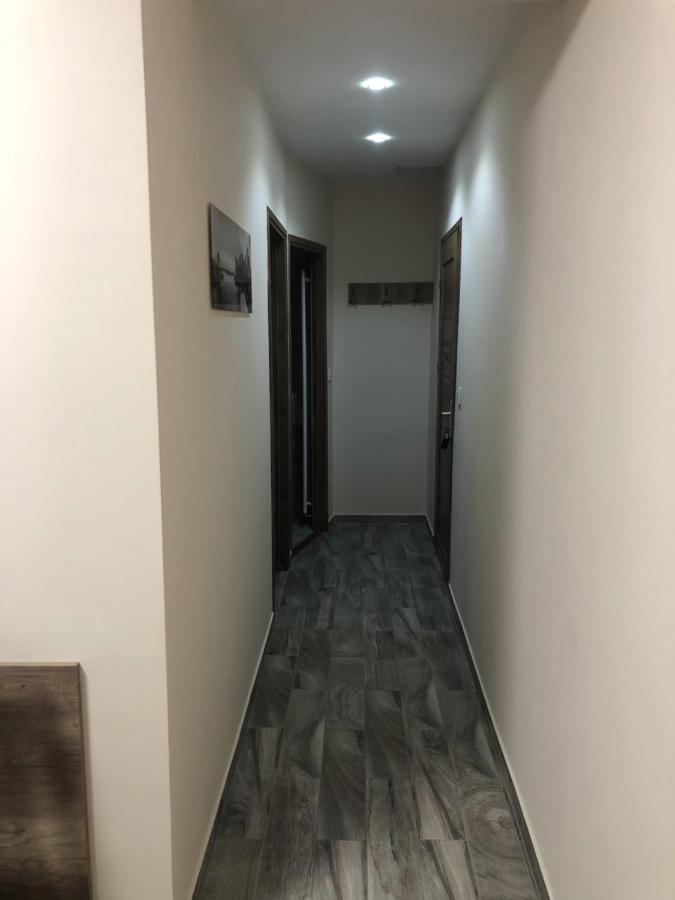 Bettina Vendeghaz Apartment Kiskoros Luaran gambar
